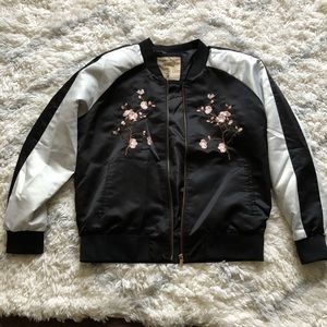 Bomber jacket